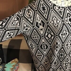 LuLaRoe drop shoulder tribal print top